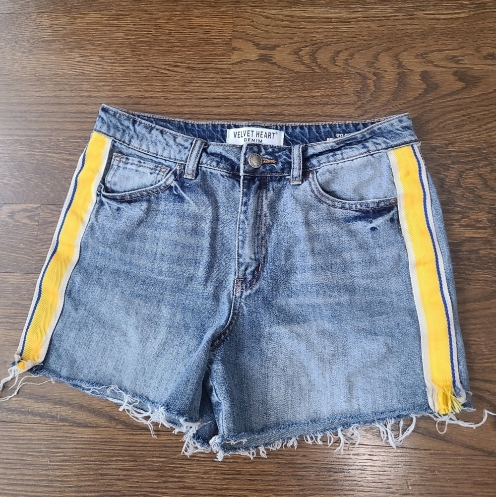 Velvet Heart denim shorts size 27 - Picture 2 of 11